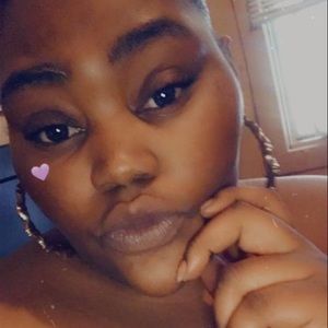 Meet your Posher, Diamond